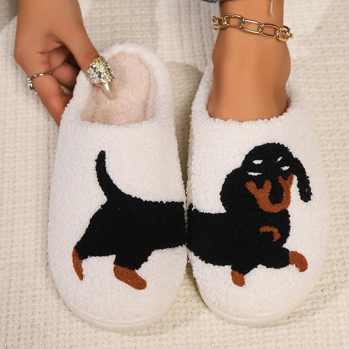 Winter Plush Cute Dachshund Em - đánh giá và giá Sewing Cloth
